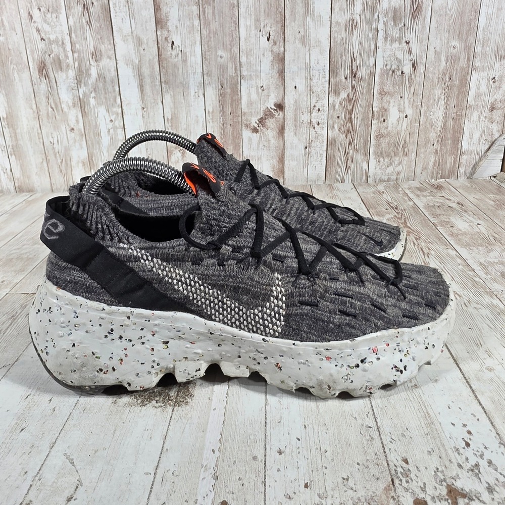Nike Space Hippie 04 Womens 8 Smoke Grey Black Pink Blast CD3476-002 Sneakers